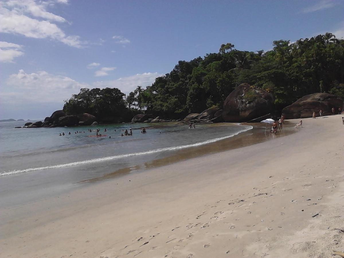 Casa Para Temporada, Centro De Ubatuba Villa Luaran gambar